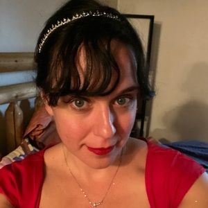 Meet your Posher, Rebecca